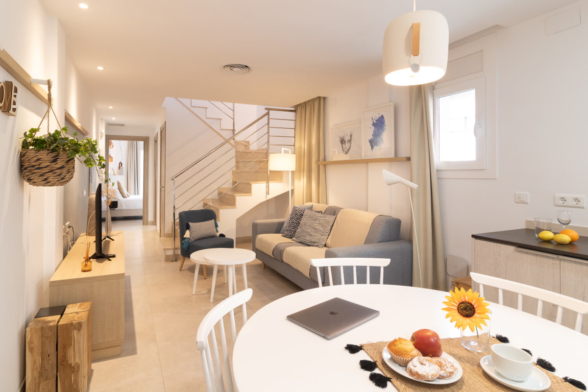 General view of the Mediterranean-style Duplex apartment at Calafell Home Apartments.